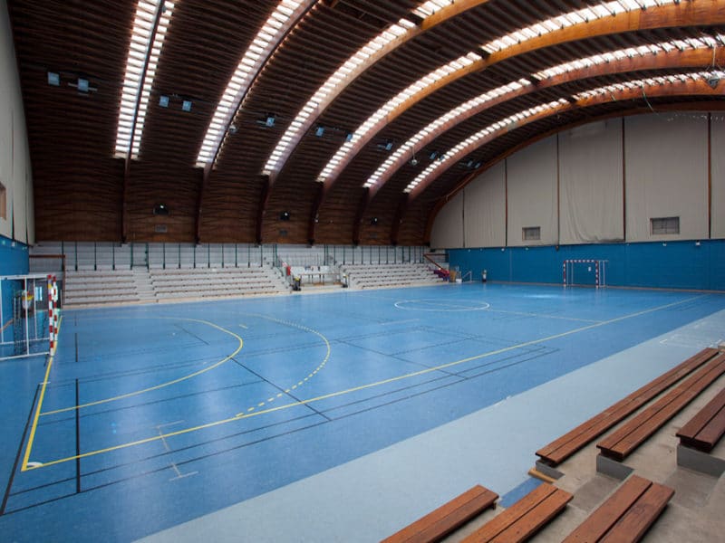 pq salle omnisport claude bernard